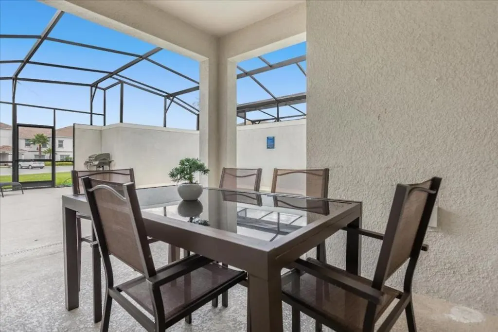 4 Bedrooms- 5 Bathrooms- Champions 1601 Mv Давенпорт 0*,  США